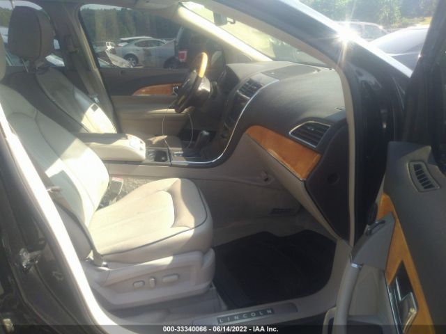 Photo 4 VIN: 2LMDJ8JK5CBL11469 - LINCOLN MKX 