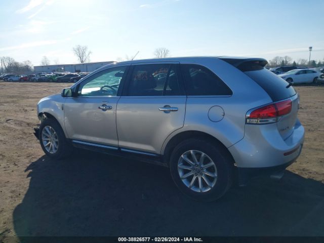 Photo 2 VIN: 2LMDJ8JK5DBL10355 - LINCOLN MKX 