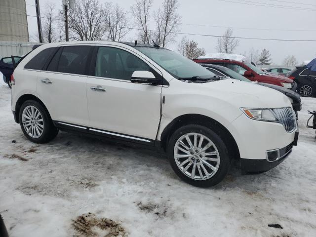 Photo 3 VIN: 2LMDJ8JK5FBL24162 - LINCOLN MKX 