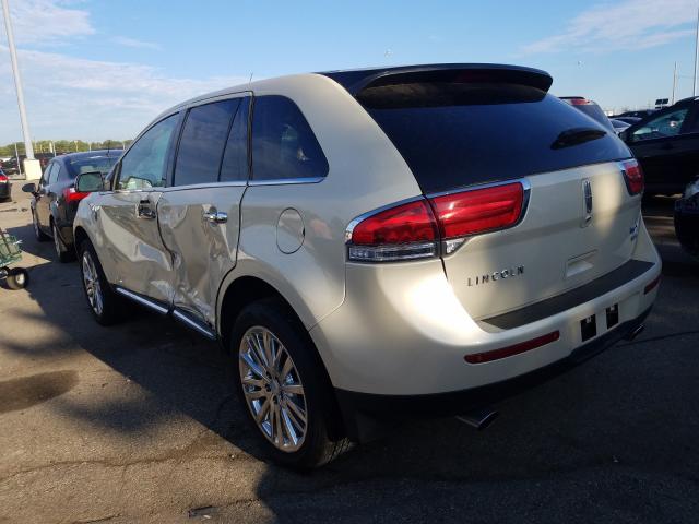 Photo 2 VIN: 2LMDJ8JK5FBL28888 - LINCOLN MKX 