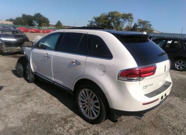 Photo 2 VIN: 2LMDJ8JK6BBJ07553 - LINCOLN MKX 