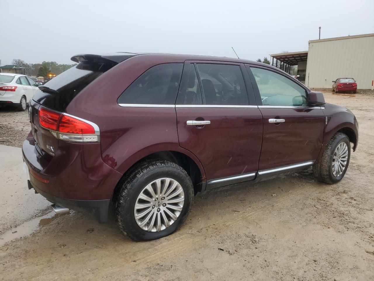 Photo 2 VIN: 2LMDJ8JK6BBJ10386 - LINCOLN MKX 