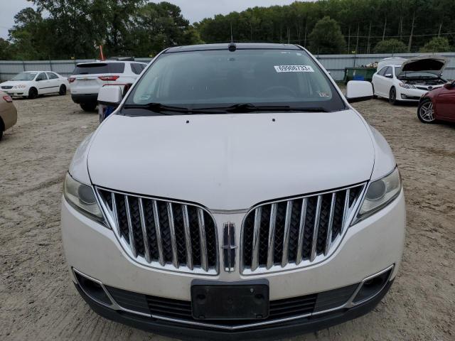 Photo 4 VIN: 2LMDJ8JK6BBJ12722 - LINCOLN MKX 