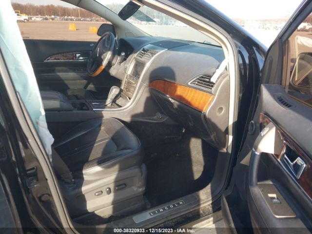 Photo 4 VIN: 2LMDJ8JK6CBL00724 - LINCOLN MKX 