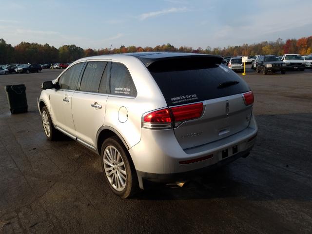 Photo 2 VIN: 2LMDJ8JK6CBL09715 - LINCOLN MKX 