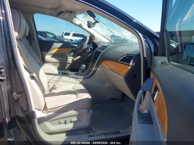 Photo 4 VIN: 2LMDJ8JK6DBL10381 - LINCOLN MKX 