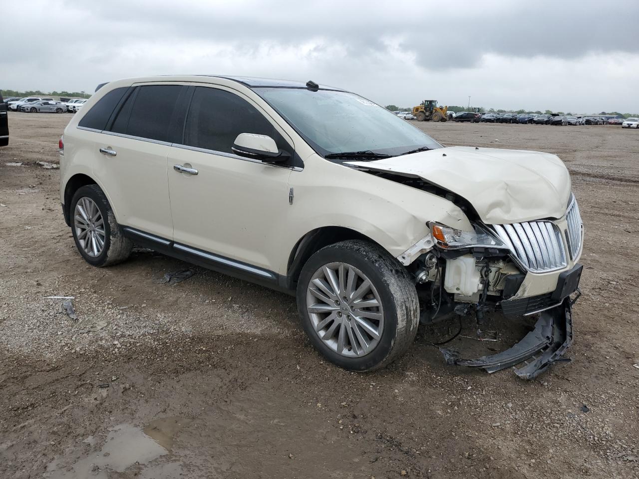 Photo 3 VIN: 2LMDJ8JK6FBL29466 - LINCOLN MKX 