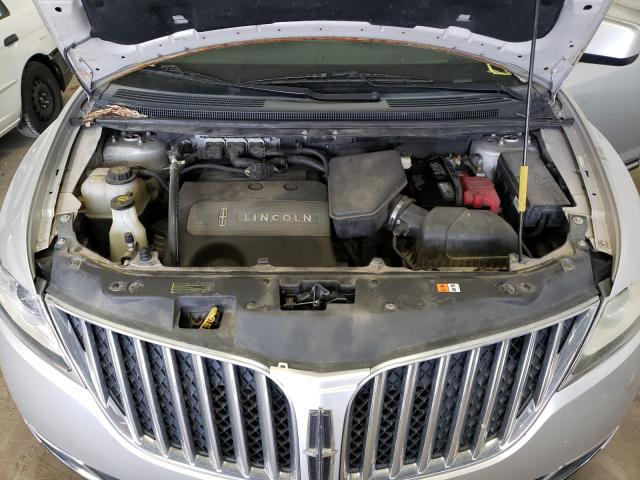 Photo 6 VIN: 2LMDJ8JK7BBJ00059 - LINCOLN MKX 