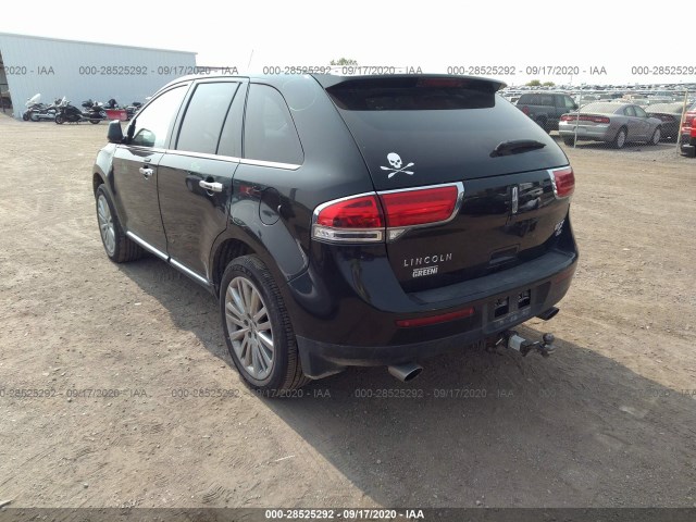 Photo 2 VIN: 2LMDJ8JK7BBJ10218 - LINCOLN MKX 