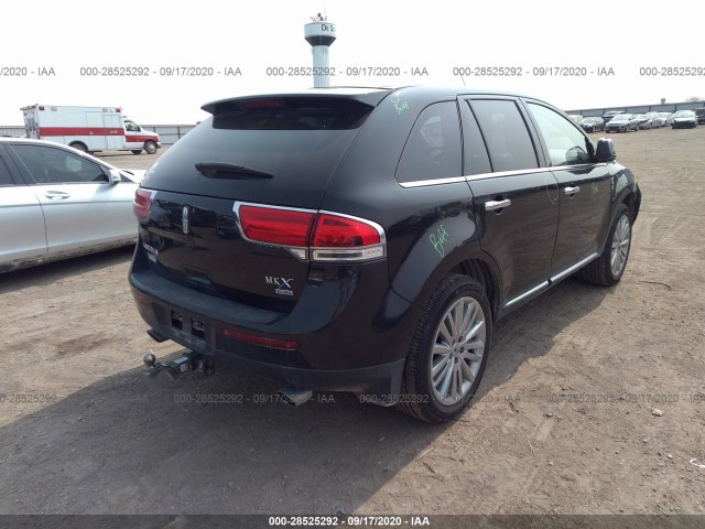 Photo 3 VIN: 2LMDJ8JK7BBJ10218 - LINCOLN MKX 