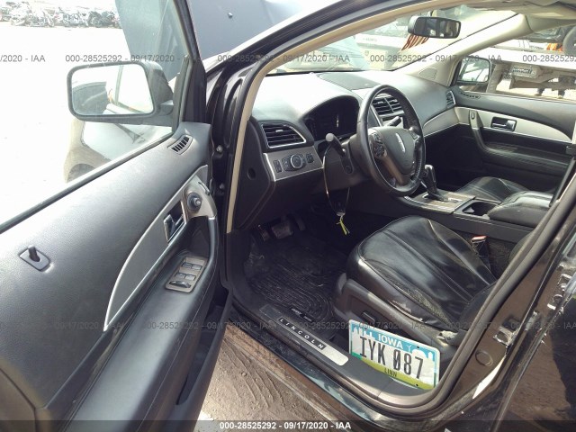 Photo 4 VIN: 2LMDJ8JK7BBJ10218 - LINCOLN MKX 