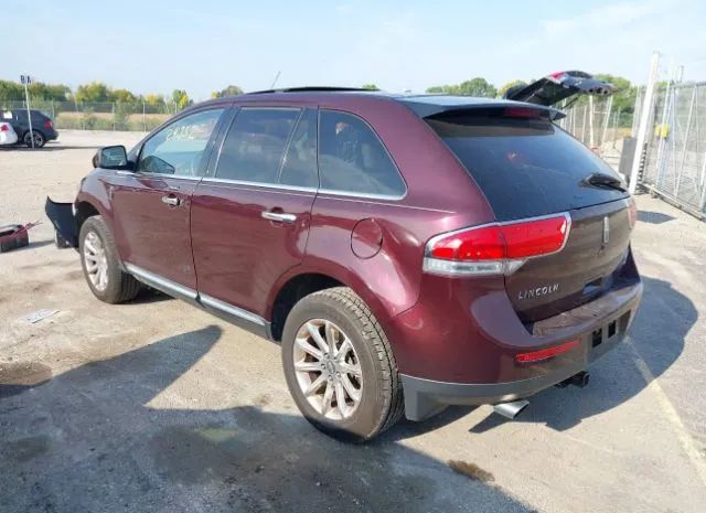 Photo 2 VIN: 2LMDJ8JK7BBJ13314 - LINCOLN MKX 