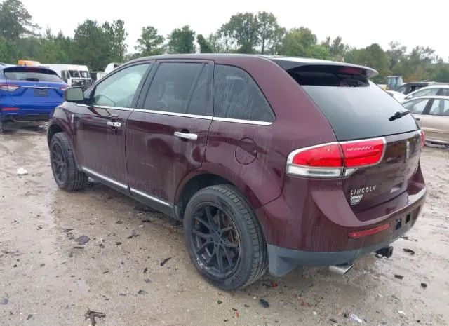 Photo 2 VIN: 2LMDJ8JK7BBJ16679 - LINCOLN MKX 