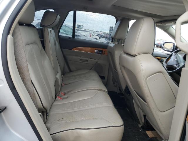 Photo 10 VIN: 2LMDJ8JK7BBJ17864 - LINCOLN MKX 