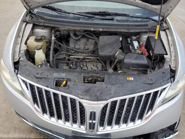 Photo 11 VIN: 2LMDJ8JK7BBJ17864 - LINCOLN MKX 