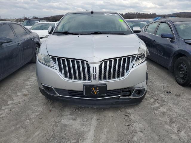 Photo 4 VIN: 2LMDJ8JK7BBJ21140 - LINCOLN MKX 