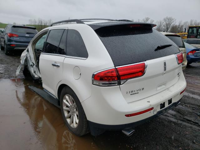 Photo 2 VIN: 2LMDJ8JK7BBJ27987 - LINCOLN MKX 