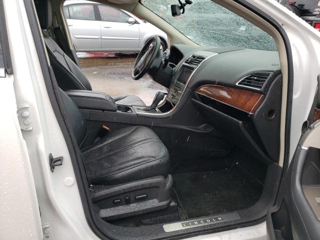 Photo 4 VIN: 2LMDJ8JK7BBJ27987 - LINCOLN MKX 