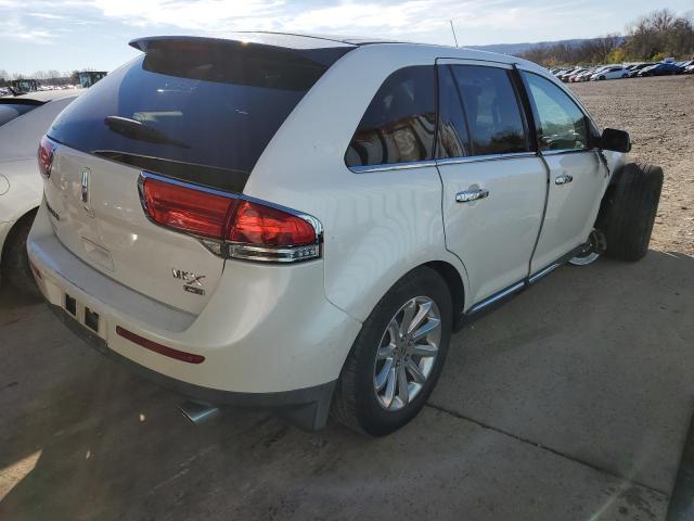 Photo 3 VIN: 2LMDJ8JK7BBJ34003 - LINCOLN MKX 