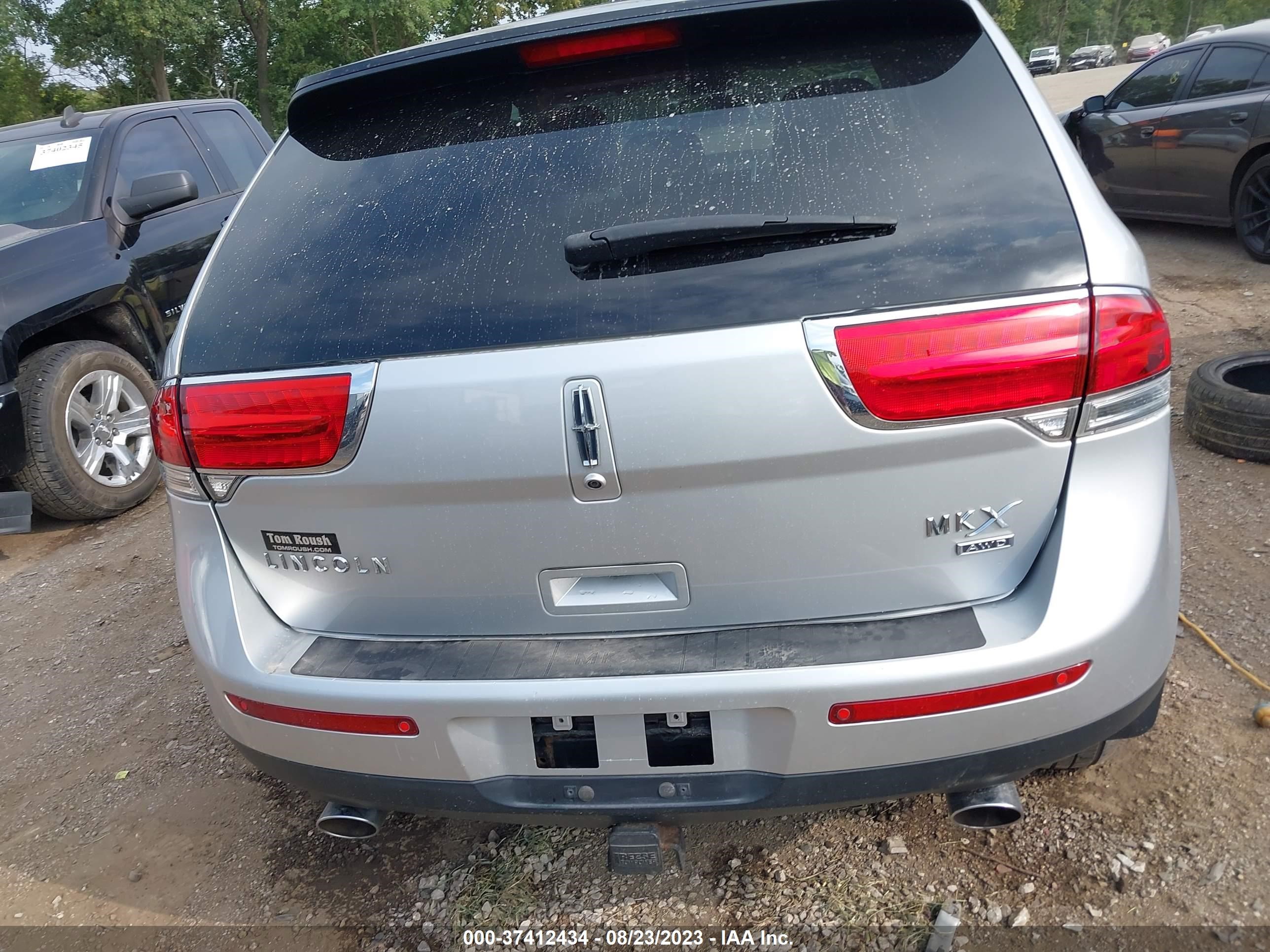 Photo 16 VIN: 2LMDJ8JK7CBL04572 - LINCOLN MKX 