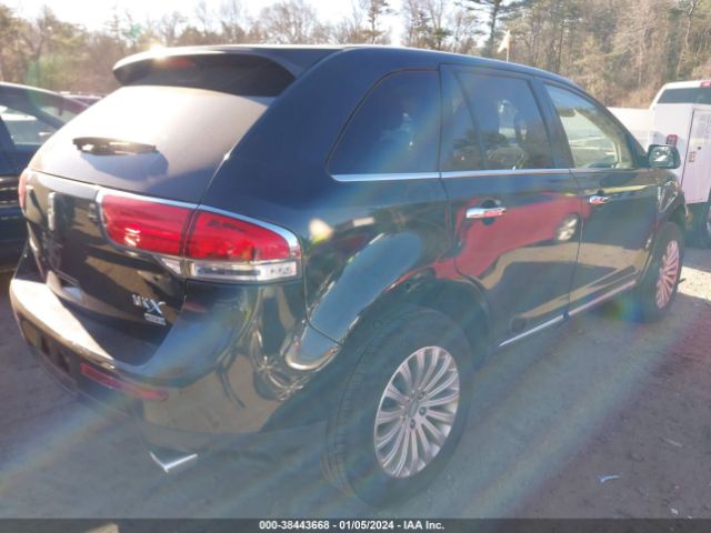 Photo 3 VIN: 2LMDJ8JK7DBL07120 - LINCOLN MKX 