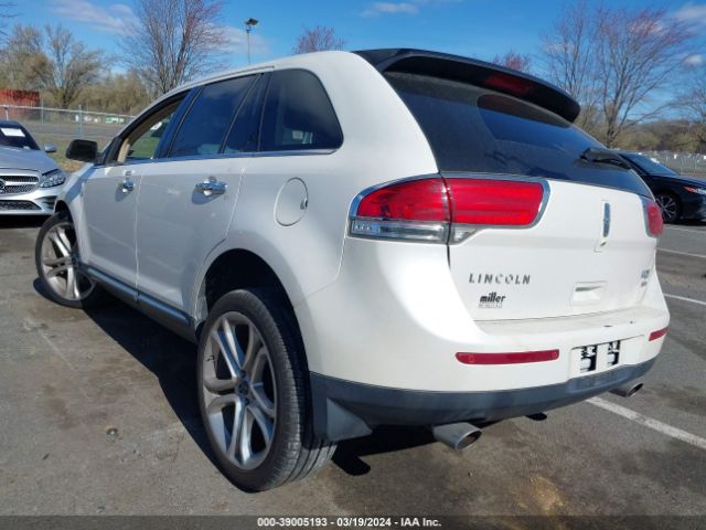 Photo 2 VIN: 2LMDJ8JK7DBL16223 - LINCOLN MKX 