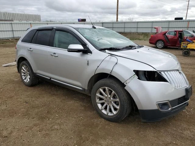 Photo 3 VIN: 2LMDJ8JK7DBL61033 - LINCOLN MKX 