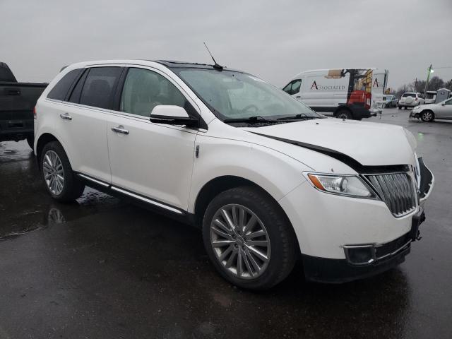 Photo 3 VIN: 2LMDJ8JK7FBL25085 - LINCOLN MKX 