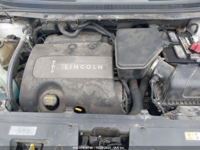 Photo 9 VIN: 2LMDJ8JK8BBJ00345 - LINCOLN MKX 