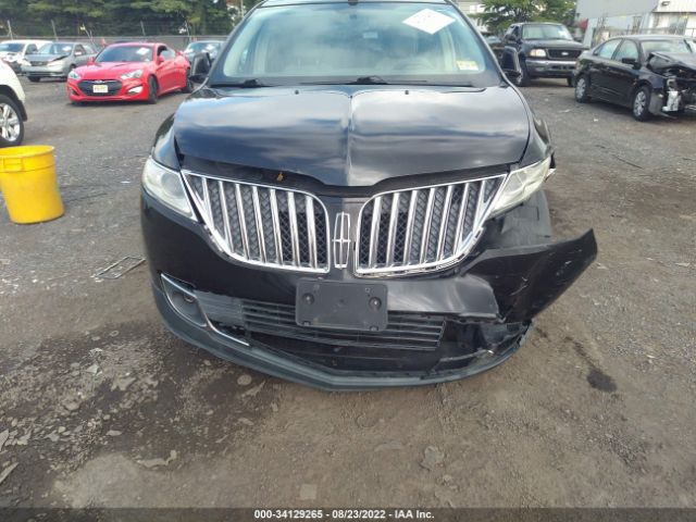 Photo 5 VIN: 2LMDJ8JK8BBJ11099 - LINCOLN MKX 