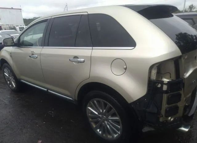 Photo 2 VIN: 2LMDJ8JK8BBJ12818 - LINCOLN MKX 