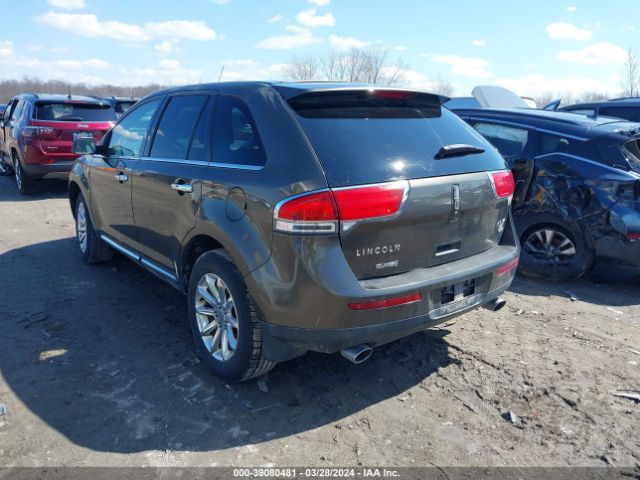 Photo 2 VIN: 2LMDJ8JK8BBJ18585 - LINCOLN MKX 