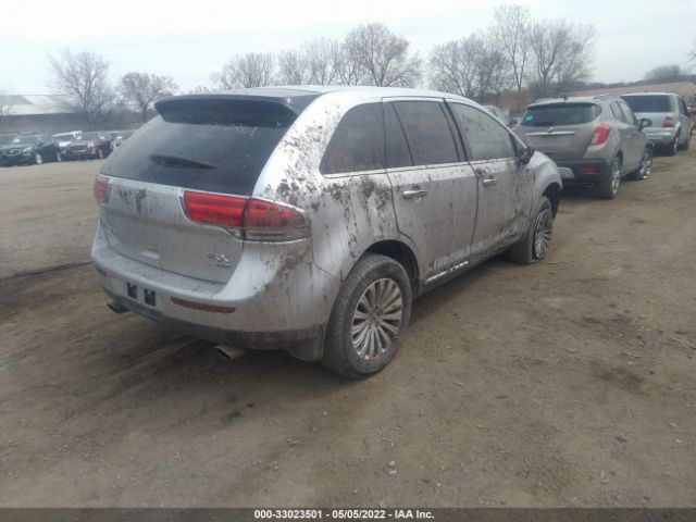 Photo 3 VIN: 2LMDJ8JK8CBL01759 - LINCOLN MKX 