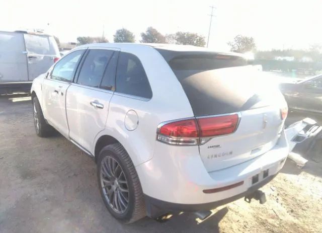 Photo 2 VIN: 2LMDJ8JK8CBL01907 - LINCOLN MKX 