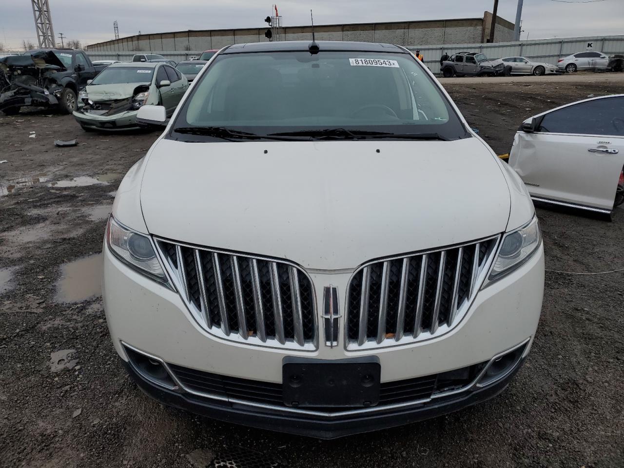 Photo 4 VIN: 2LMDJ8JK8CBL08906 - LINCOLN MKX 