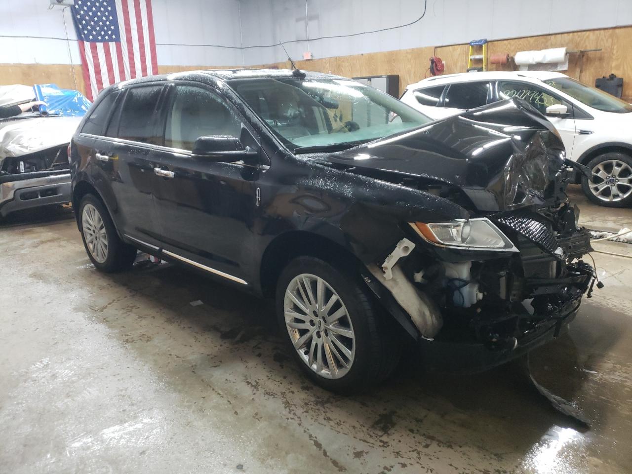 Photo 3 VIN: 2LMDJ8JK8CBL09912 - LINCOLN MKX 