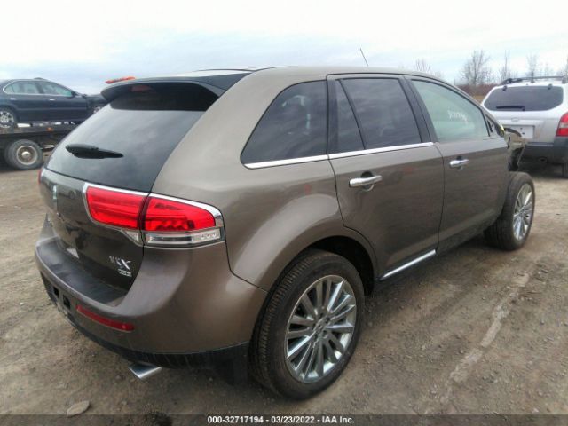 Photo 3 VIN: 2LMDJ8JK8CBL15998 - LINCOLN MKX 