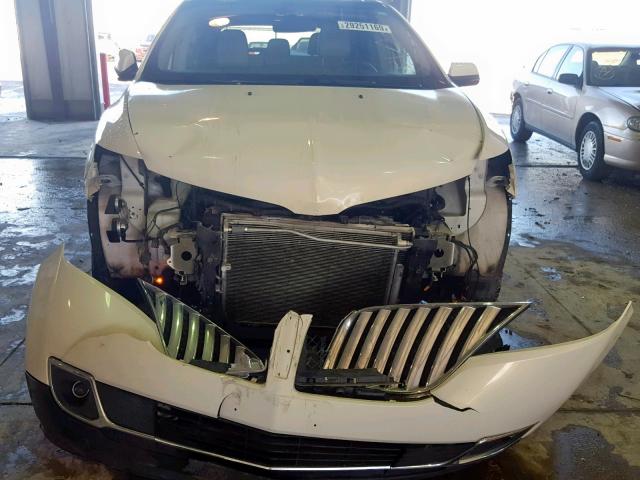 Photo 8 VIN: 2LMDJ8JK8DBL03142 - LINCOLN MKX 