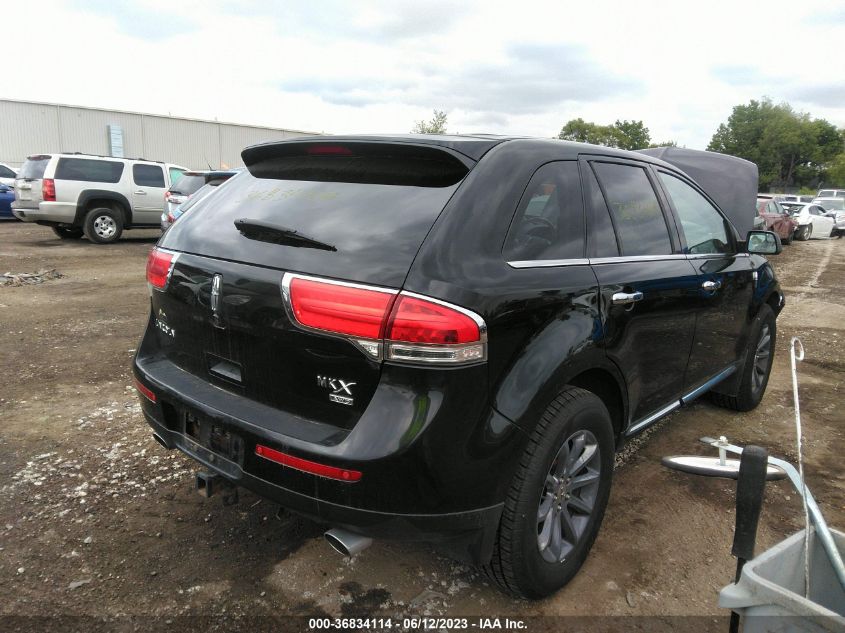 Photo 3 VIN: 2LMDJ8JK8DBL10012 - LINCOLN MKX 