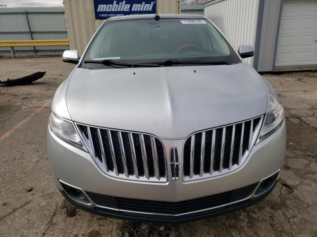 Photo 4 VIN: 2LMDJ8JK8DBL31815 - LINCOLN MKX 