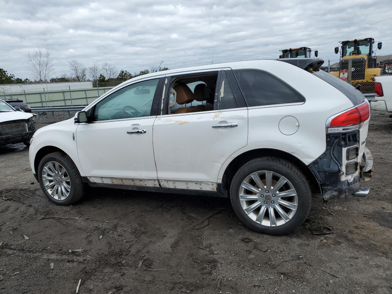 Photo 1 VIN: 2LMDJ8JK8DBL38943 - LINCOLN MKX 