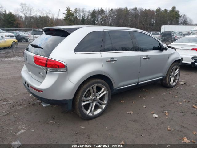 Photo 3 VIN: 2LMDJ8JK8DBL47318 - LINCOLN MKX 