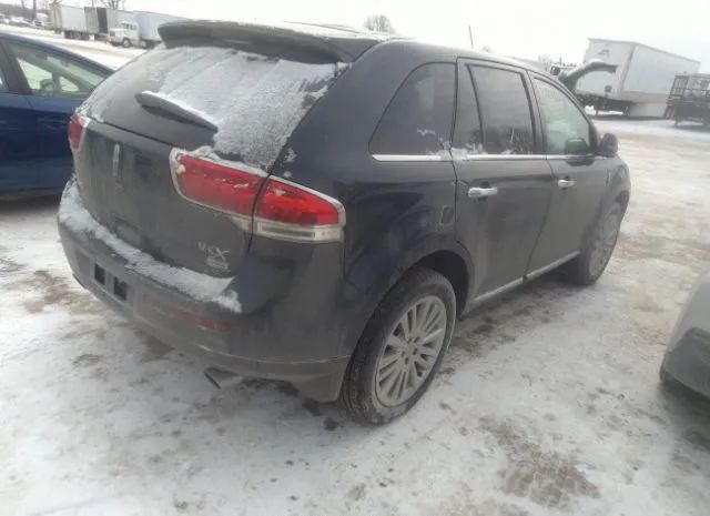 Photo 3 VIN: 2LMDJ8JK8EBL00047 - LINCOLN MKX 