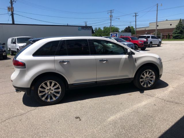 Photo 5 VIN: 2LMDJ8JK8EBL11615 - LINCOLN MKX 