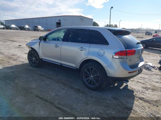 Photo 2 VIN: 2LMDJ8JK8FBL28237 - LINCOLN MKX 