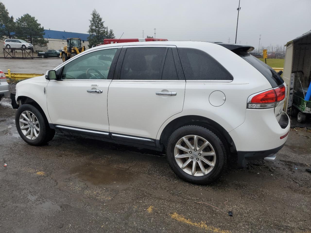 Photo 1 VIN: 2LMDJ8JK8FBL31557 - LINCOLN MKX 