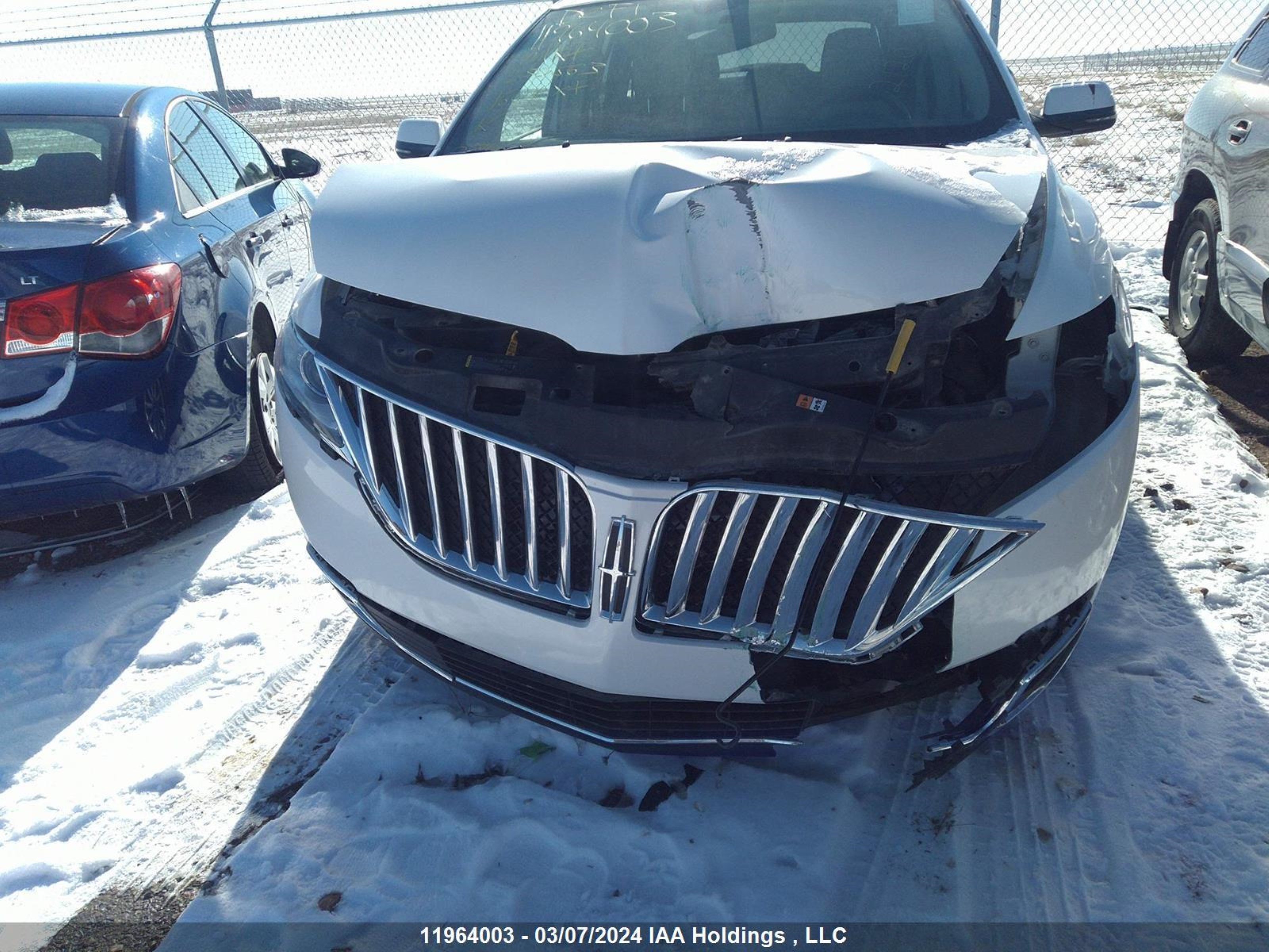 Photo 5 VIN: 2LMDJ8JK8FBL32563 - LINCOLN MKX 