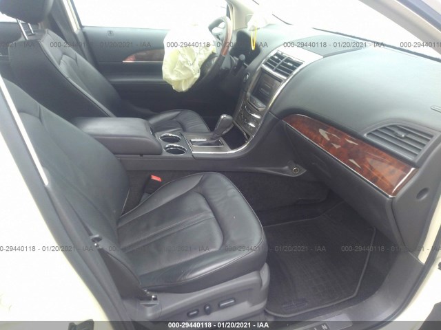 Photo 4 VIN: 2LMDJ8JK8FBL32756 - LINCOLN MKX 