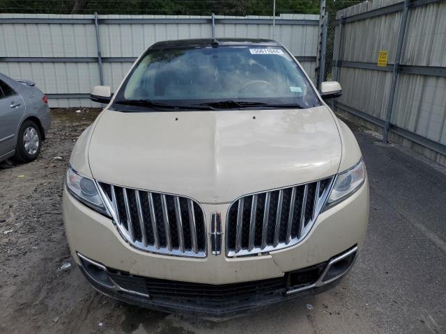 Photo 4 VIN: 2LMDJ8JK8FBL33888 - LINCOLN MKX 