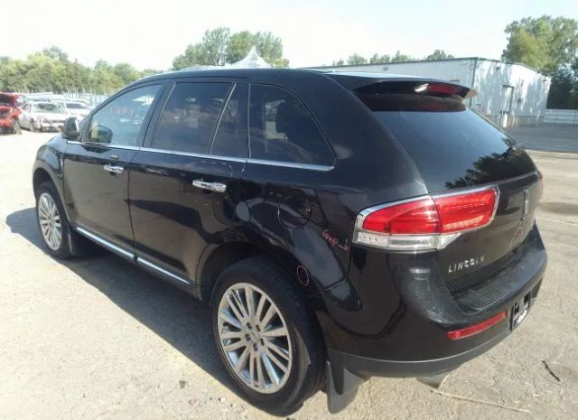 Photo 2 VIN: 2LMDJ8JK9BBJ15789 - LINCOLN MKX 